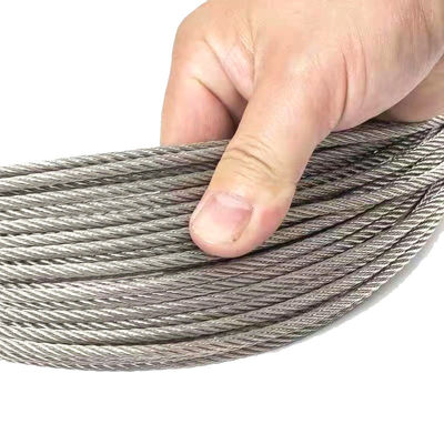 Bom preço. Corda de arame galvanizado de núcleo de aço 1*7 7*7 1*19 7*19 6*12 6*19 6*37 FC IWRC para elevador on-line