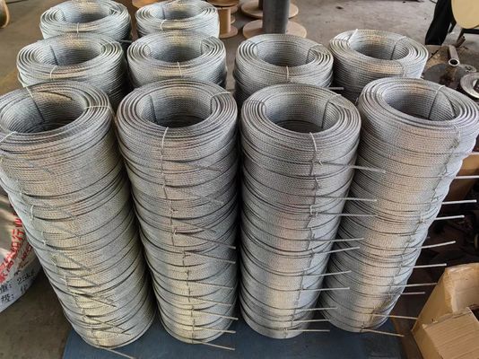 Bom preço. Fios de aço compactados brilhantes 4Vx39S 5FC 4 fios planos sem fio de aço não galvanizado rotativo on-line